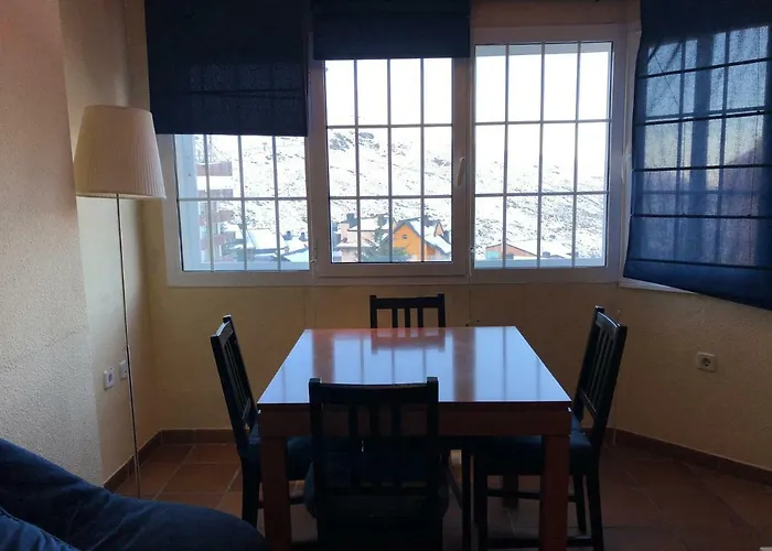 アパート Station - Arttyco. Modern And Well Located *